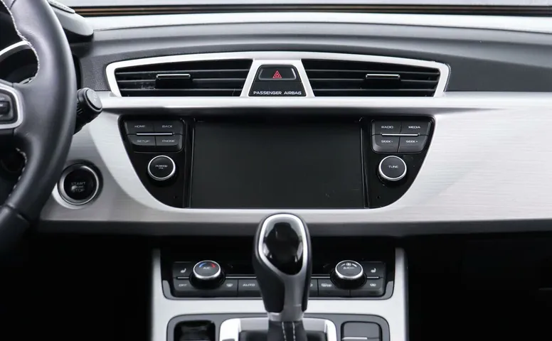 Geely Atlas 2.4 АКПП