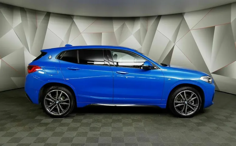 BMW X2 20i xDrive AT (192 л.с.) M Sport Синий