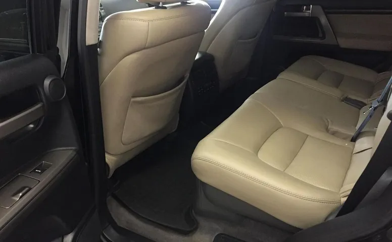 Toyota Land Cruiser 200 Series