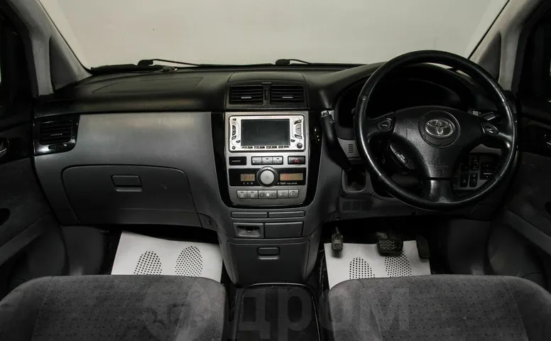 Toyota Ipsum, 2 поколение