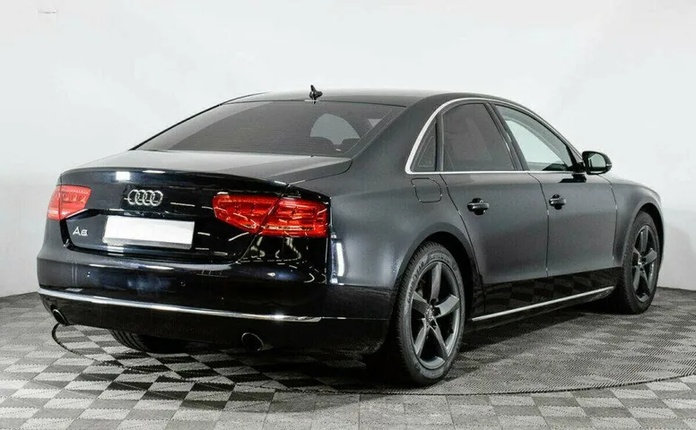 Audi A8 4.2 Автомат