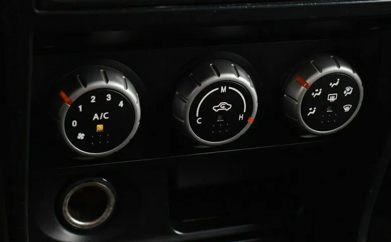 Nissan almera classic