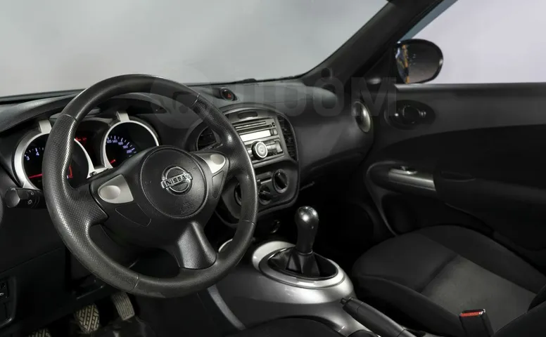Nissan Juke, 1 поколение