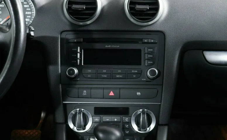 Audi A3 1.6 Робот