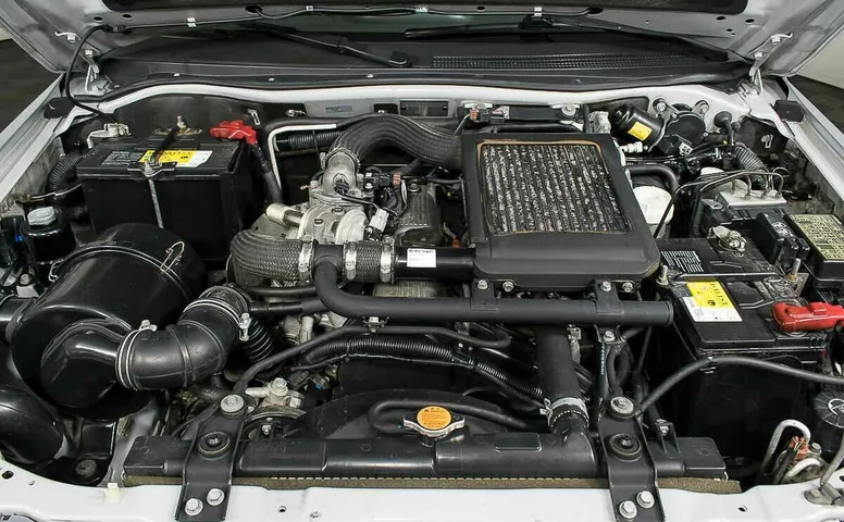 Mitsubishi pajero sport i рестайлинг