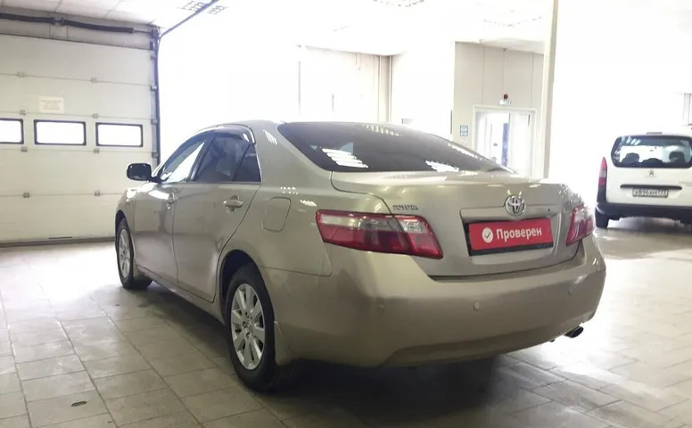 Toyota Camry VI (XV40)