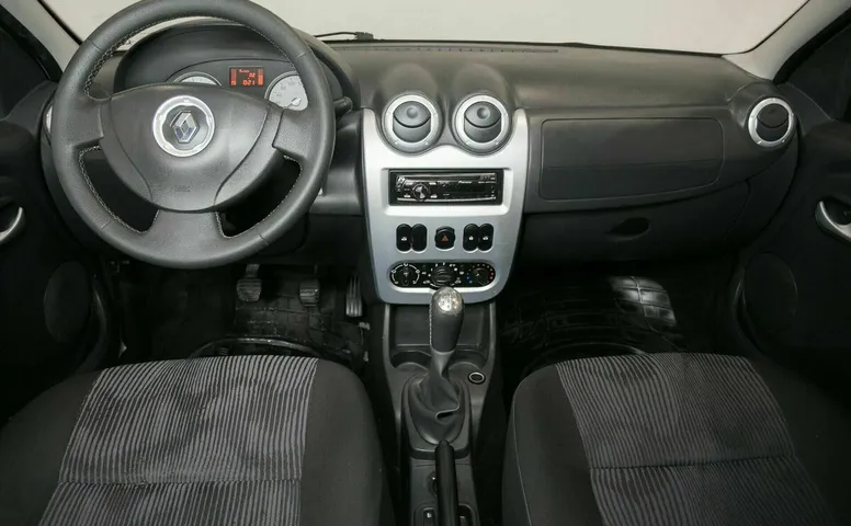 Renault logan