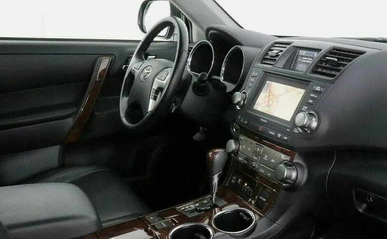 Toyota Highlander 3.5 Автомат