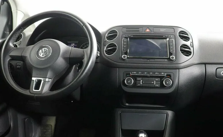 Volkswagen Golf Plus 1.6 Робот