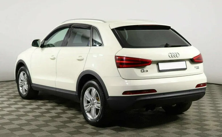 Audi Q3 2.0 Робот