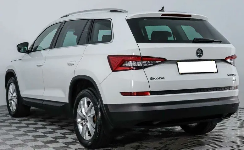 Skoda kodiaq робот 2018 с пробегом 48 301 км