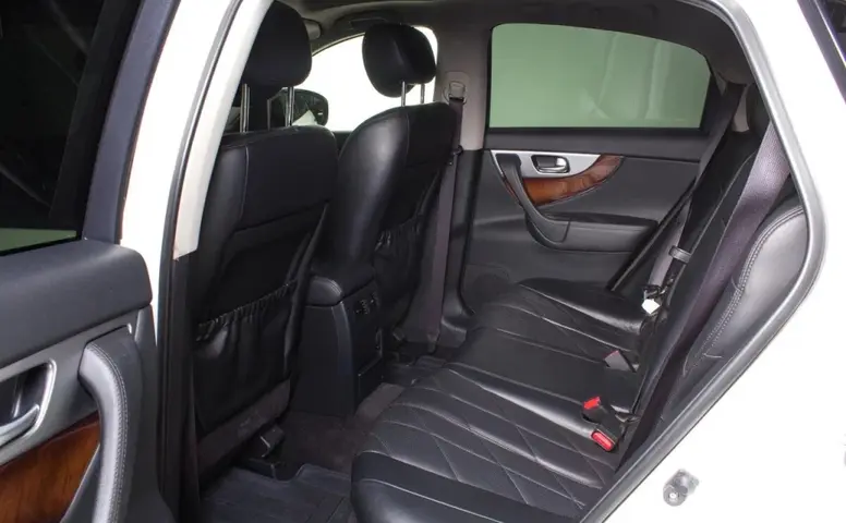 Infiniti FX