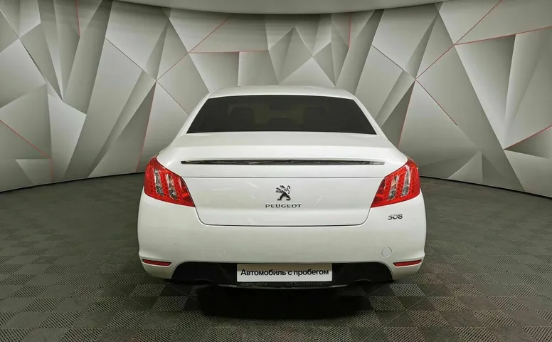 Peugeot 508 2.0 HDi AT (136 л.с.) Белый