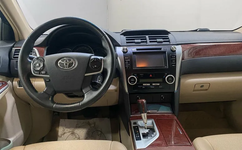 Toyota Camry VII (XV50)