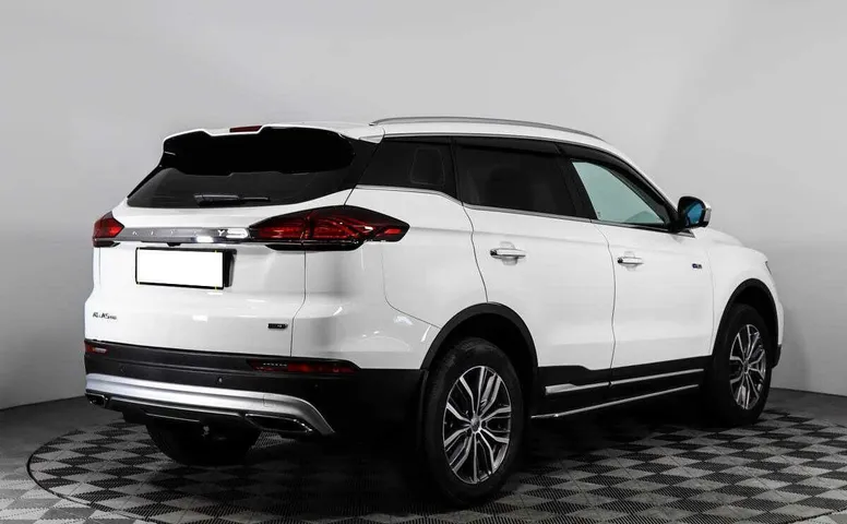Geely atlas pro робот 2021 с пробегом 7 290 км