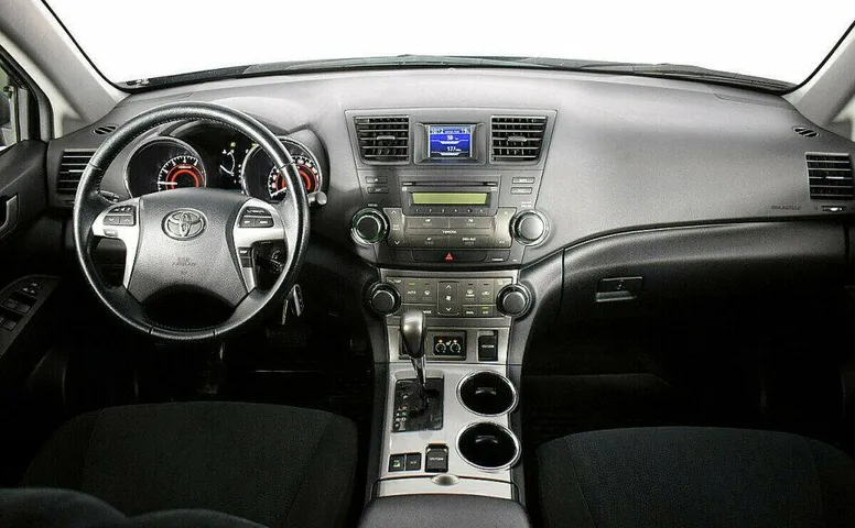Toyota Highlander 3.5 Автомат