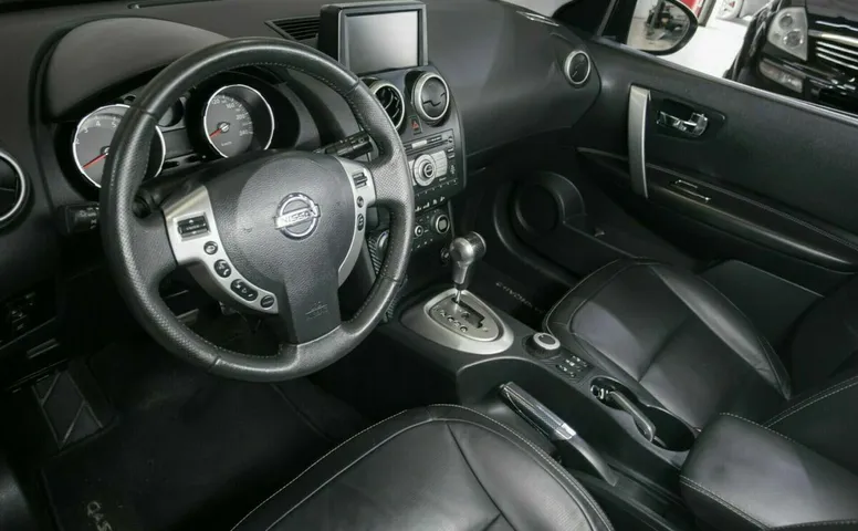 Nissan qashqai+2