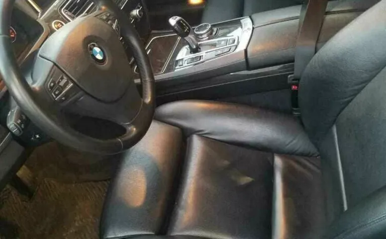 BMW 7ER 740Li xDrive 3.0 AT (320 л.с.) 4WD