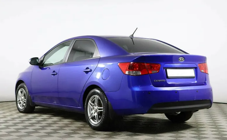 Kia Cerato II