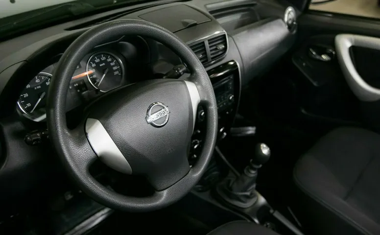 Nissan terrano