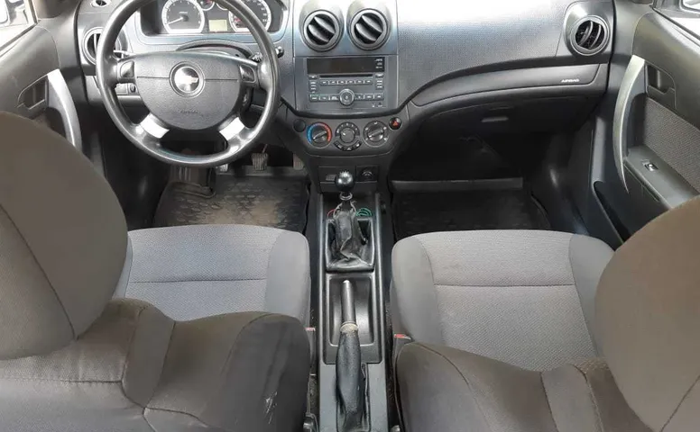 Chevrolet AVEO 1.4 MT (101 л.с.)