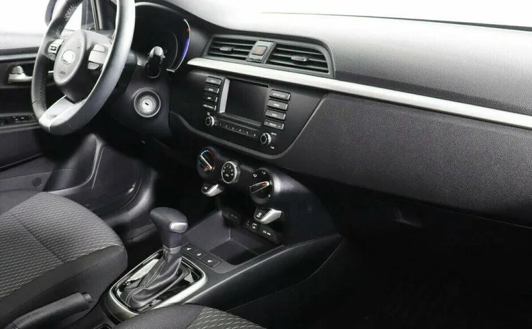 Kia Rio X-Line 1.6 Автомат