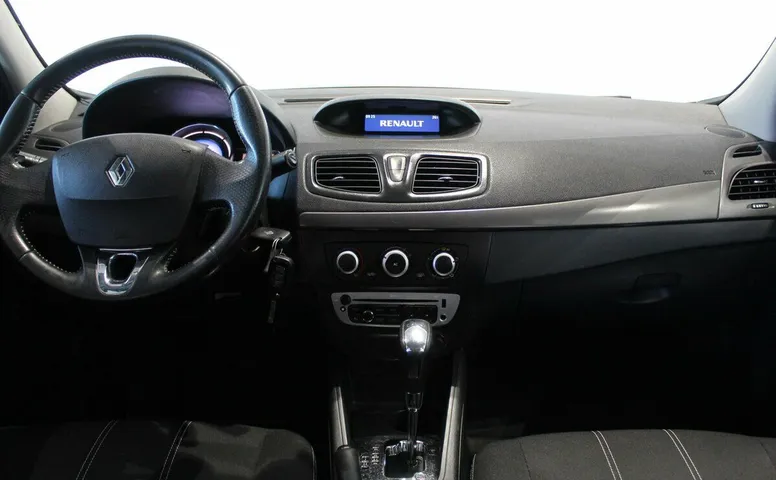 Renault Fluence I Рестайлинг