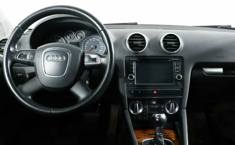 Audi A3 1.2 Робот