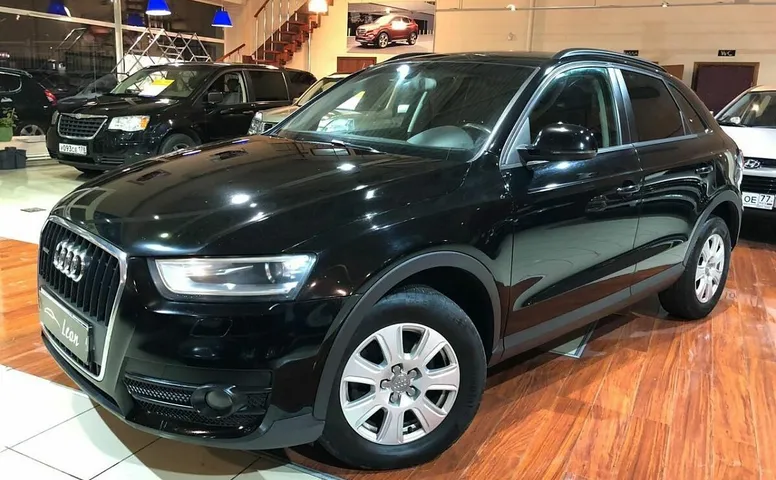 Audi Q3 I (8U)