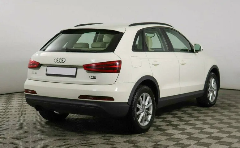 Audi Q3 2.0 Робот