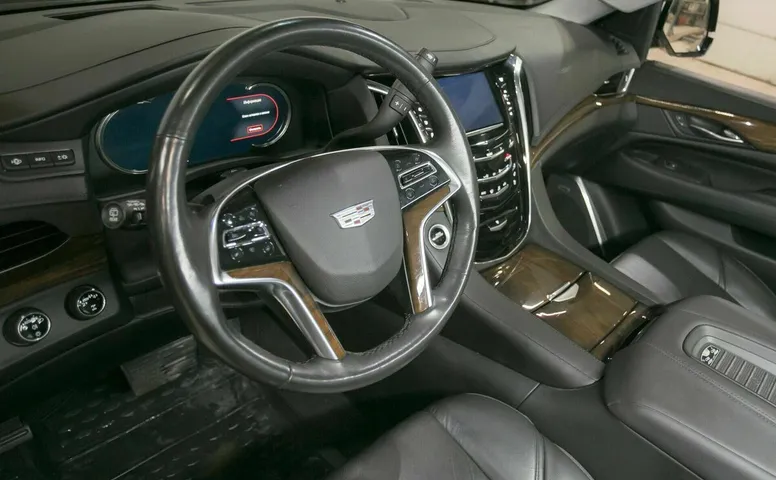 Cadillac escalade