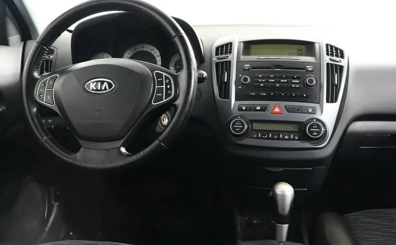 Kia Ceed I