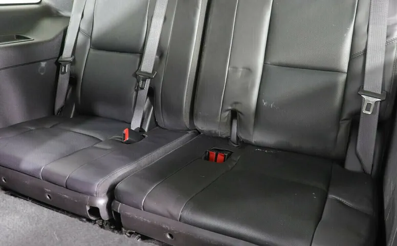 Cadillac Escalade III