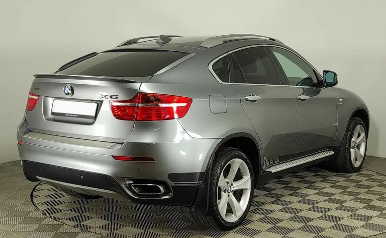 BMW X6 50i I (E71)