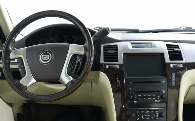 Cadillac Escalade 6.2 Автомат
