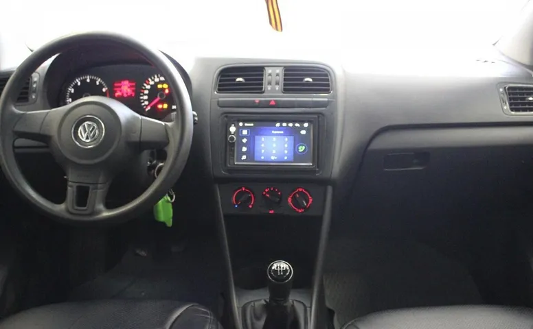 Volkswagen Polo V