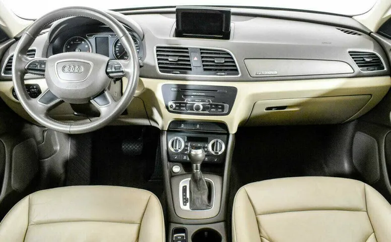 Audi Q3 2.0 Робот