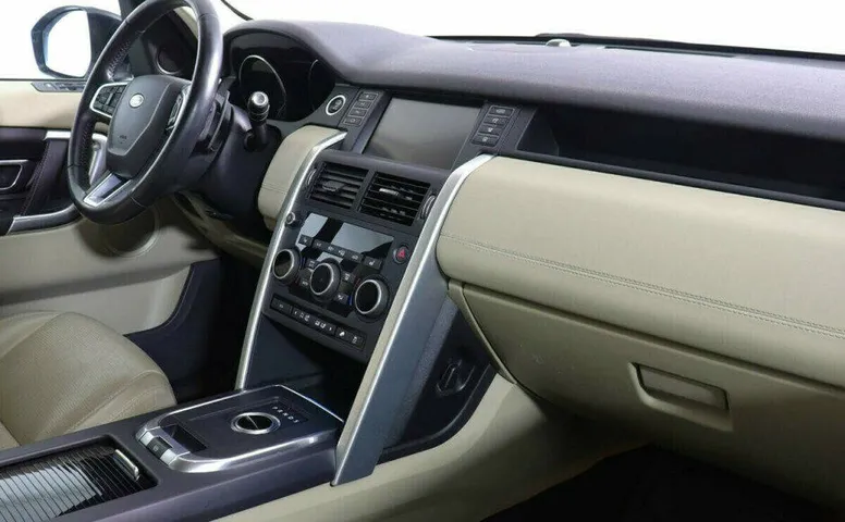 Land Rover Discovery Sport 2.0 Автомат