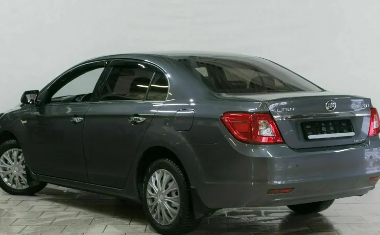 Lifan cebrium (720)