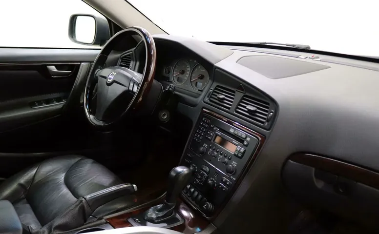 Volvo XC70