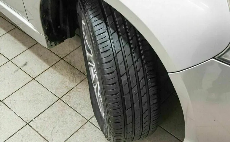 Mitsubishi grandis
