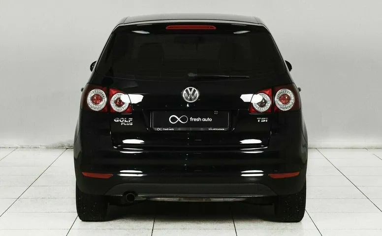 Volkswagen golf plus