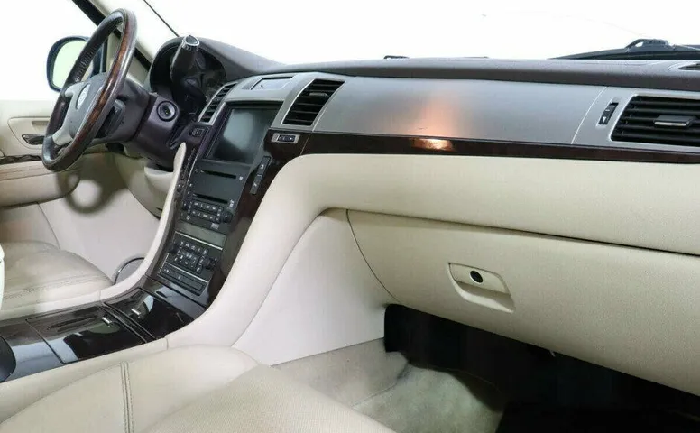 Cadillac Escalade 6.2 Автомат