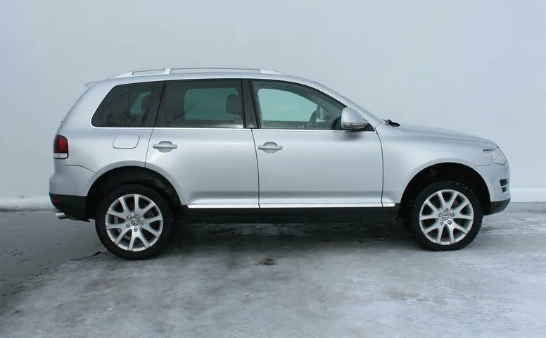 Volkswagen Touareg I Рестайлинг