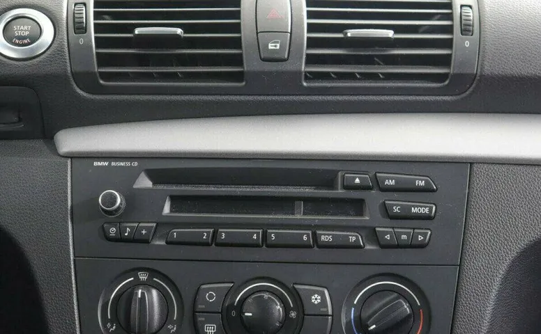 BMW 1 серия 1.6 Автомат