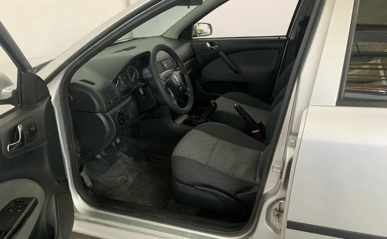 Skoda OCTAVIA 1.4 MT (75 л.с.)
