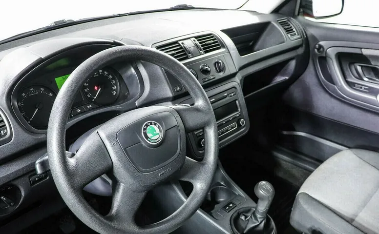 Skoda Fabia II Рестайлинг