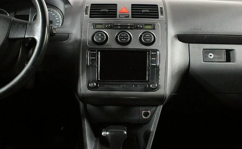 Volkswagen Touran I Рестайлинг