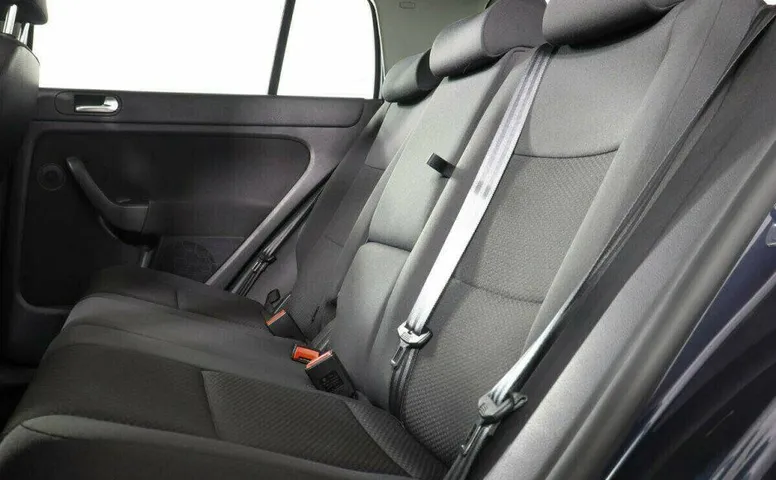 Volkswagen Golf Plus 1.6 Робот