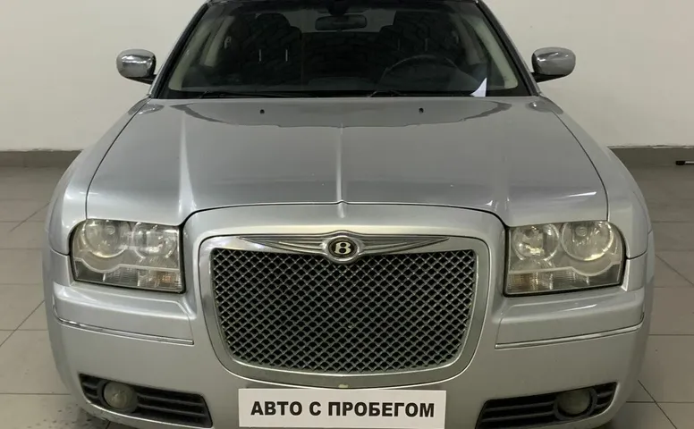 Chrysler 300C 2.7 AT (193 л.с.)
